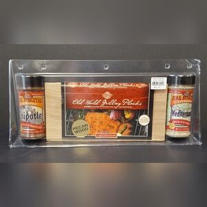 Old World Grilling Planks with Seasoning Set - Pecan Wood